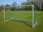 Preview: Einfaches Kleinfeld-Fußballtor mit den Maßen 3,00 x 2,00 m, in zerlegbarer Bauweise.