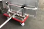 Preview: Hubwagen mit Hebelarm für Spielerkabinen, Detail Außenseite