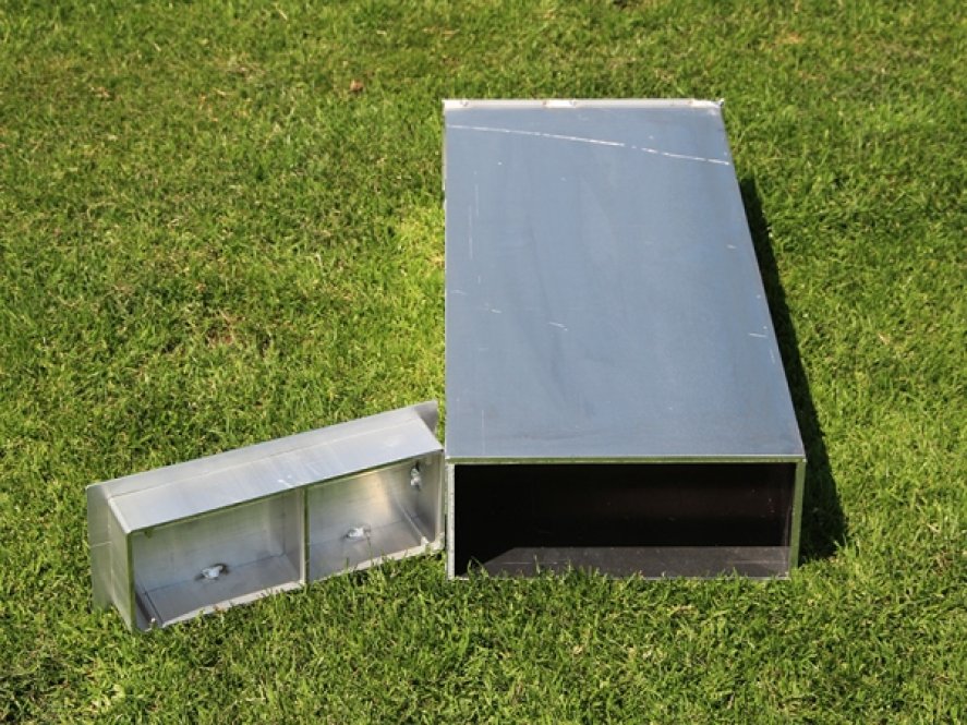 Bodenhülse Bodenhülse für Profile 305x122,50 mm