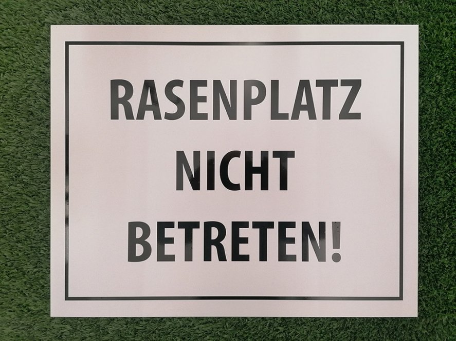 Hinweisschild, Rasen nicht betreten