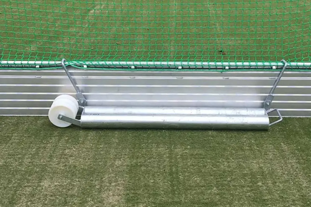Fahrbares Gewicht zum Anhängen an Hallen- und Feldhockeytore