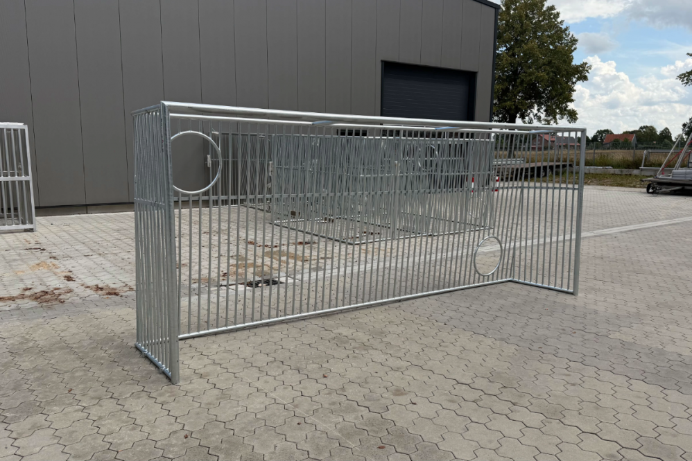 Bolzplatz-Fußballtor "Unbreakable", Stahl 5 x 2 m, mit Schusswand