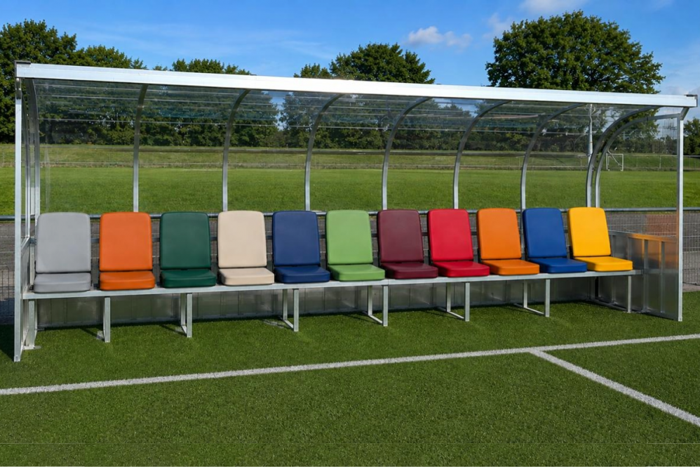 Sportsitze für Spielerkabinen