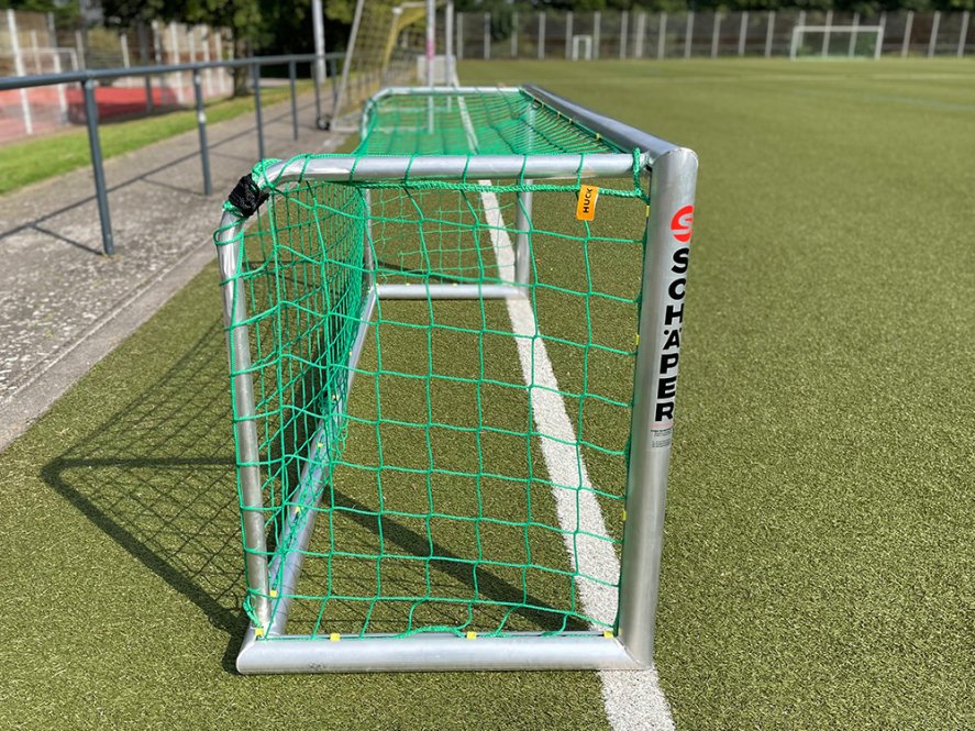 Walking-Fußball, Walking Football, Geh Fußball - Tor mit den Maßen 3 x 1 Meter. Seitenansicht