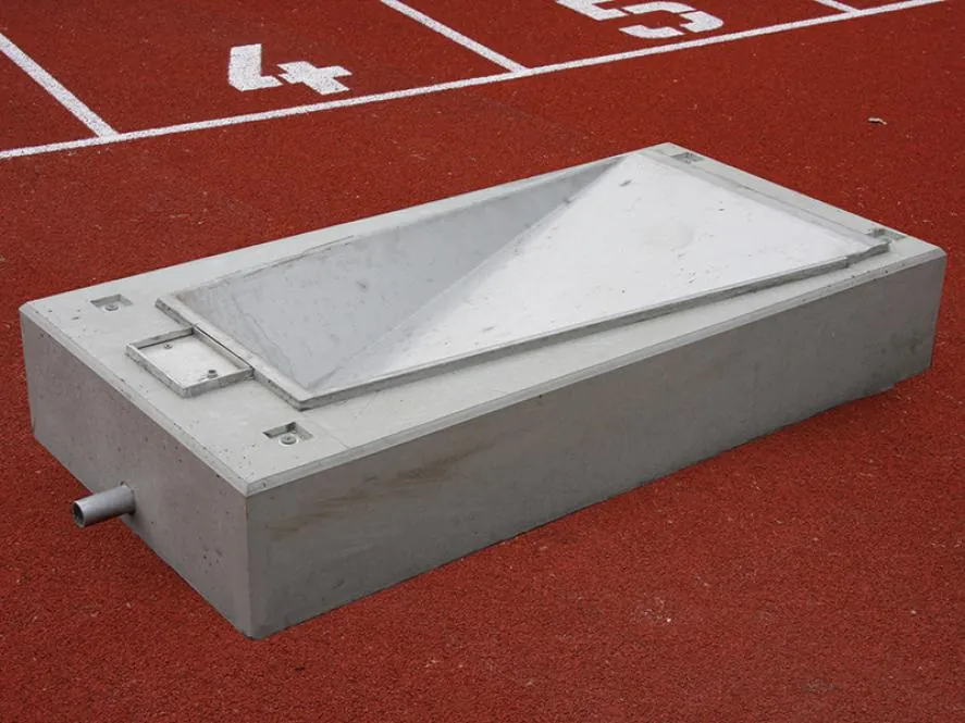 Einstichkasten aus Aluminium, Stahl oder Betonfertigteil
