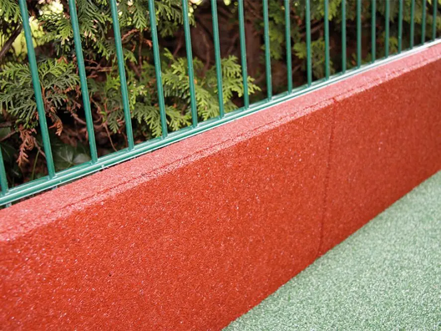 Prallschutzbande für Hockeyfelder