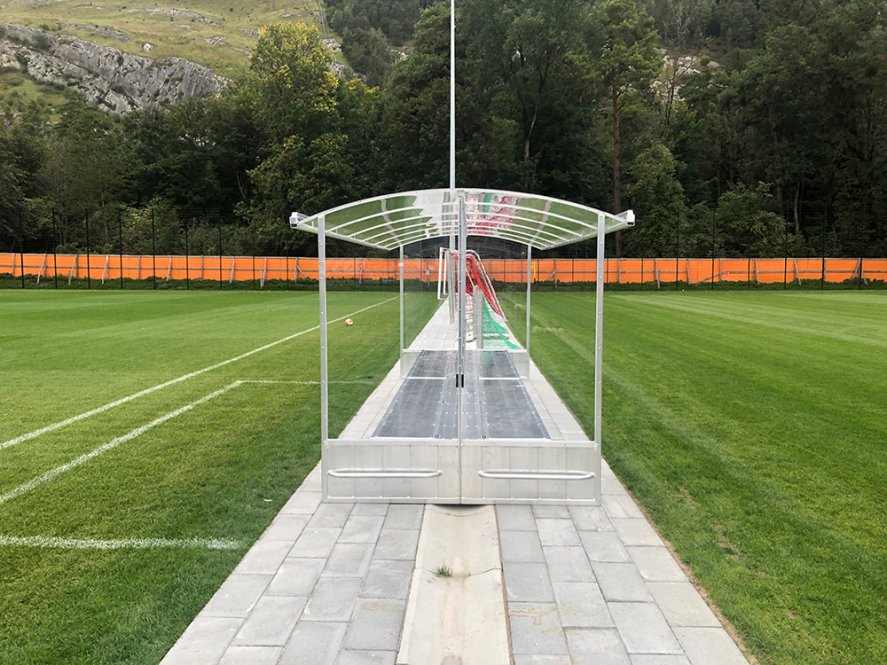 Spielerkabine doppelt