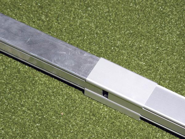 Laufbahn-Zarge „Typ B“, mit World Athletics-Zertifikat