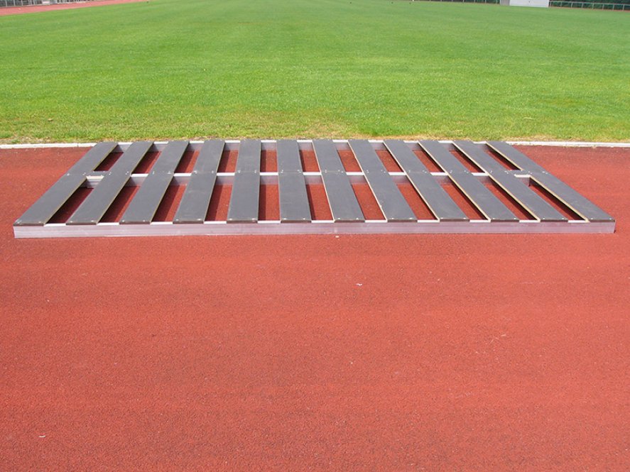 Rasterunterbauten für Stabhochsprunganlagen