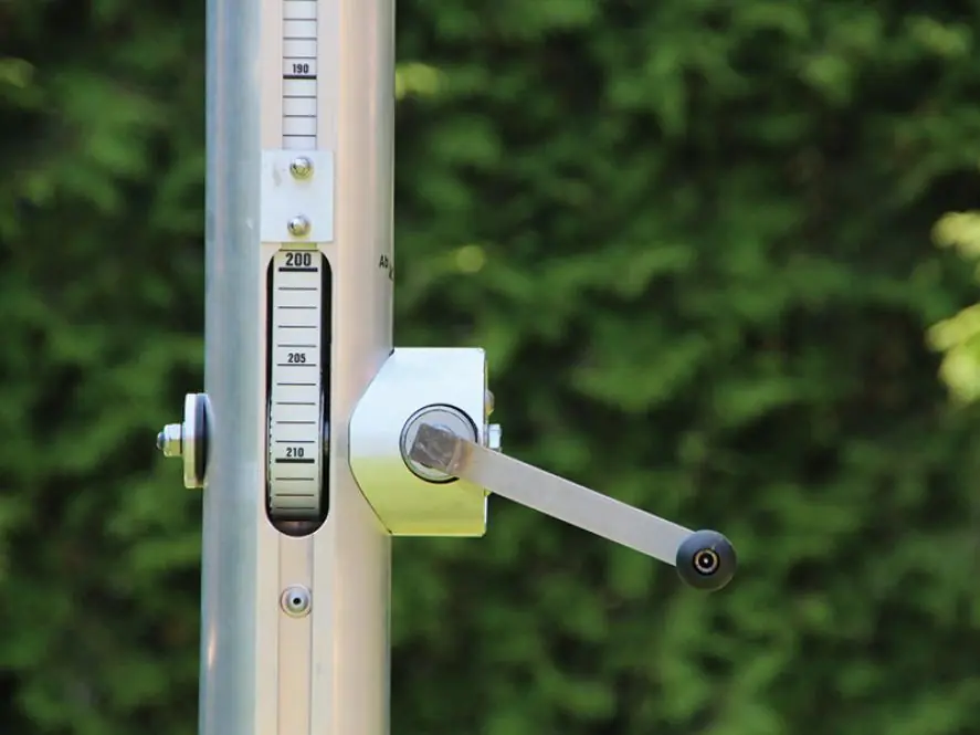 Stabhochsprungständer für Laufschienen „Typ B“