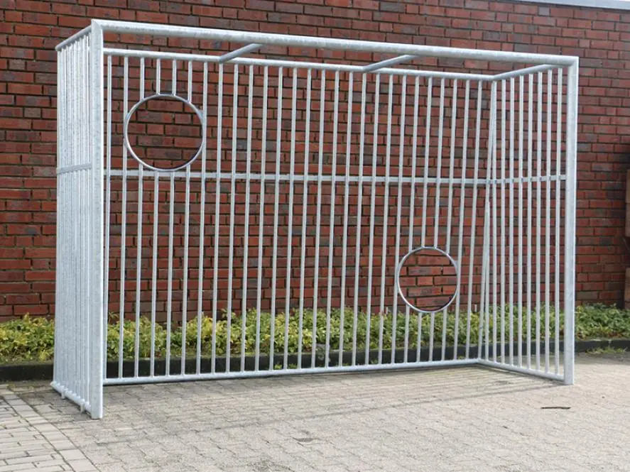 Bolzplatztor Unbreakable Stahl mit Schusswand