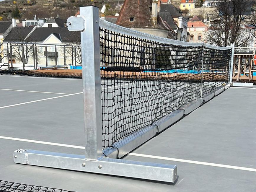 Pickleballpfosten, Anlage