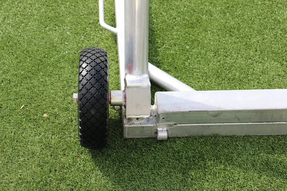 Räder für versetzbare Fußballtore