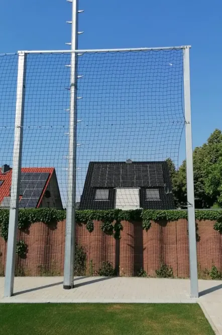 Schäper Ballfangzaun aus Stahl, Komplettset Schäper Ballfangzaun aus Stahl, Komplettset