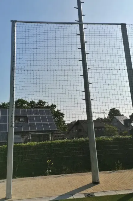 Schäper Ballfangzaun aus Stahl, Komplettset Schäper Ballfangzaun aus Stahl, Komplettset