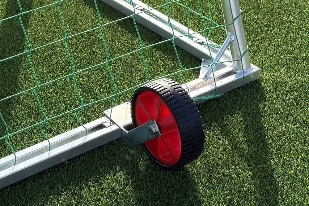 Fußballtor PSG mit Rädern Ø 260 x 80 mm - Detail Rad