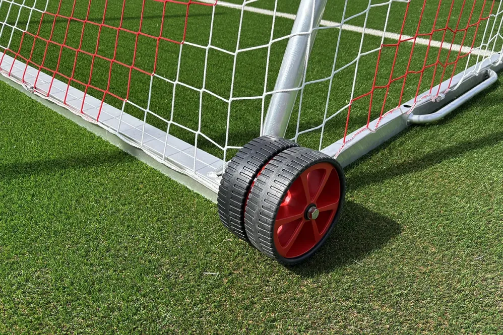 Traings-Fußballtor "All Inklusive" mit integrierten Gewichten und Rädern, vollve