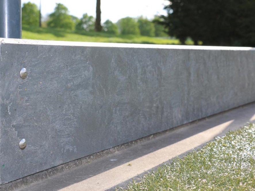Prallschutzbohle aus Kunststoff, grau oder braun