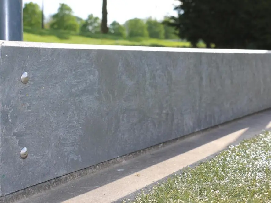 Prallschutzbohle aus Kunststoff