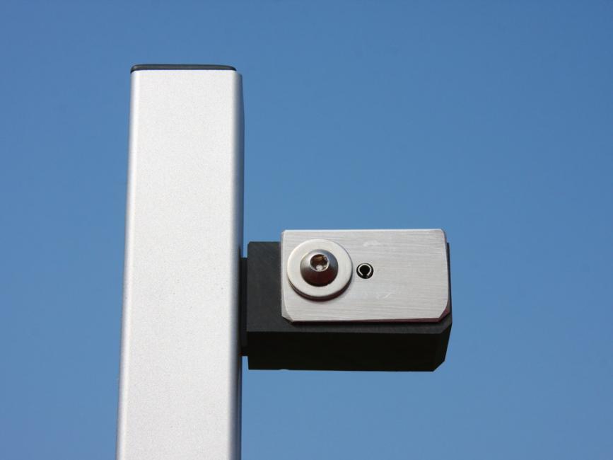Teleskop-Hochsprungständer „Typ A“, teleskopartig ausfahrbar