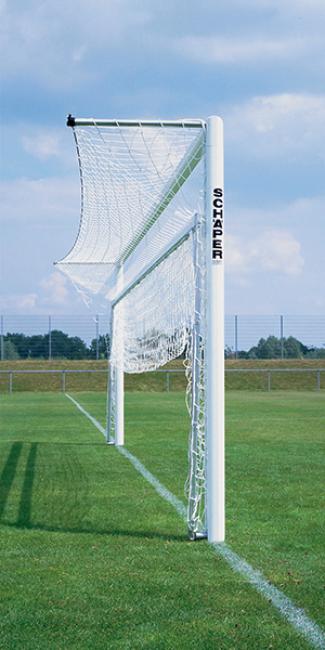 Eckverschweißtes Fußballtor, Typ 2, in Hülsen stehend