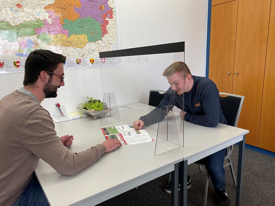 Einfache Kontaktschutzwand