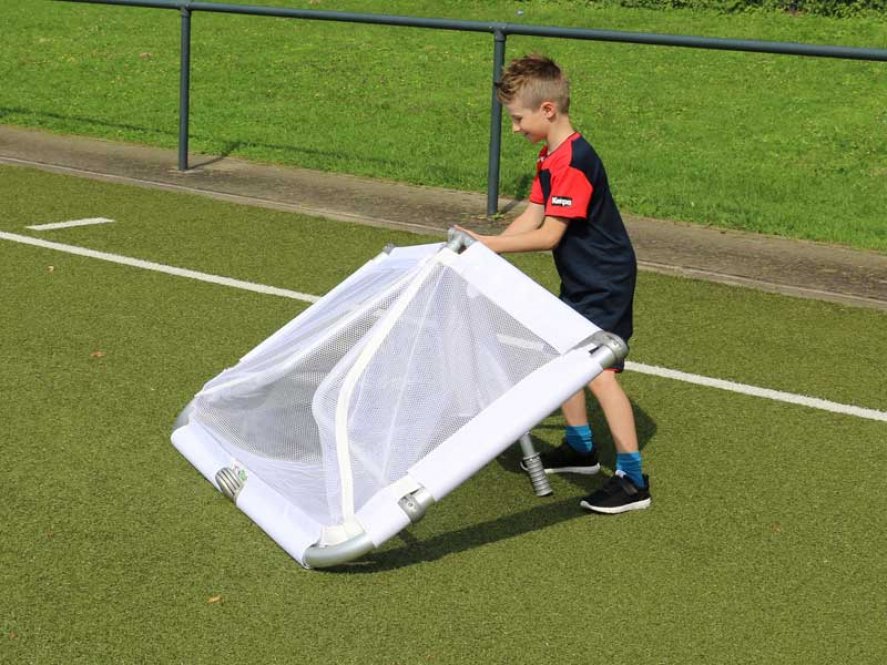 Minifußballtor, eingeklappt