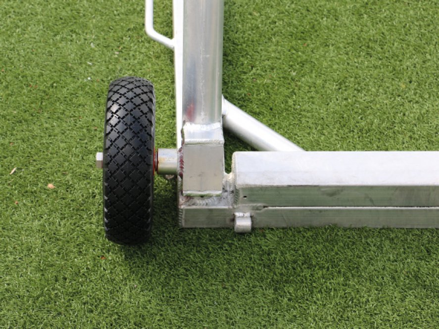Räder für versetzbare Fußballtore