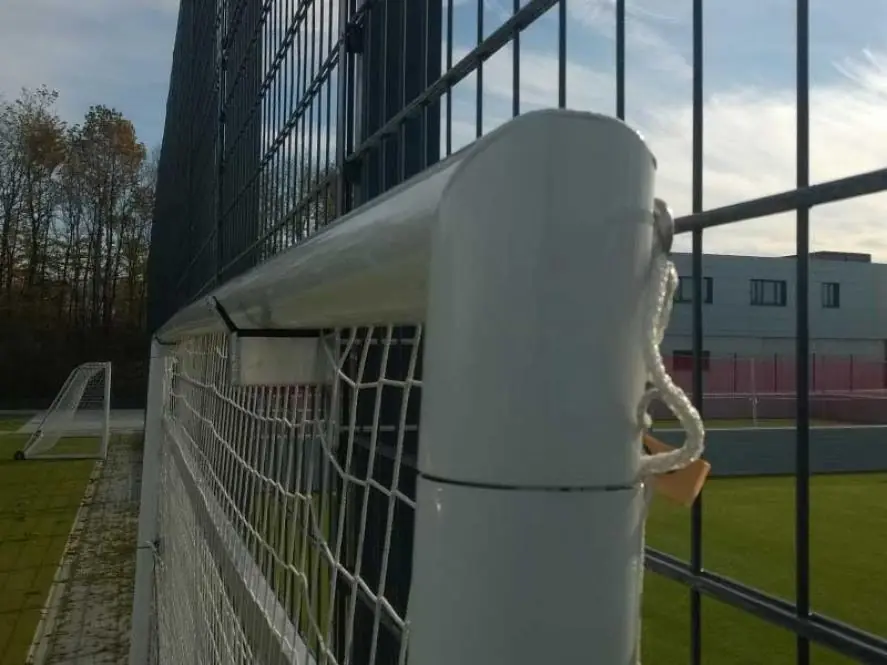 Torhalterung-Ballfangzaun