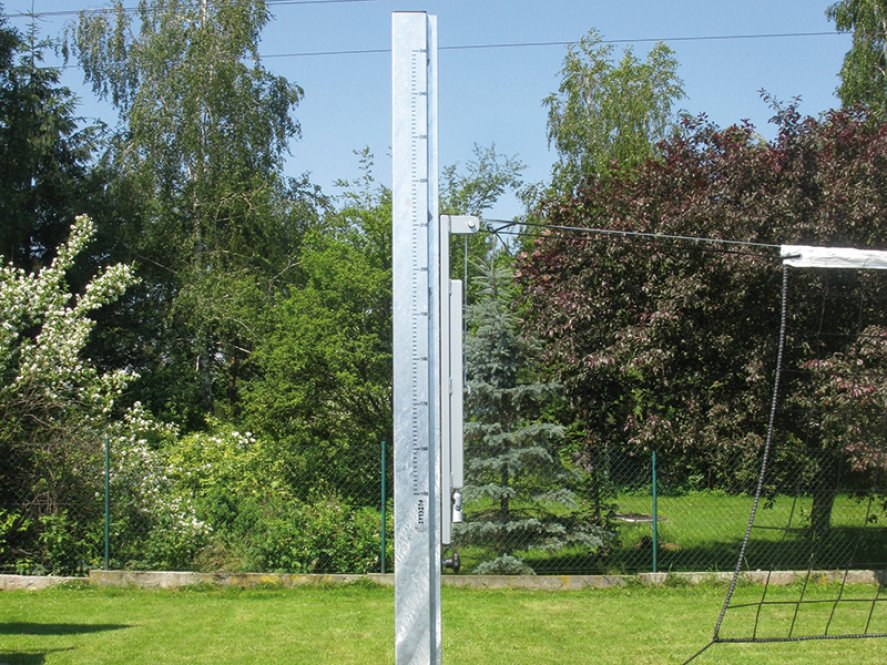 Mobiler Volleyball- / Basketball-Mehrzweckpfosten