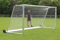 Jugendfußballtor , Bodenrahmen befüllbar