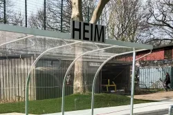Schild "Heim" für Spieler- und Betreuerkabinen