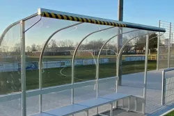 Stoßkantenpolster für Spieler- und Betreuerkabinen