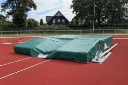 Allwetterschutzhaube für Stabhochsprungmatte