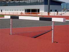 Wassergrabenhindernis „Typ B“, höhenverstellbar, World Athletics-zertifiziert
